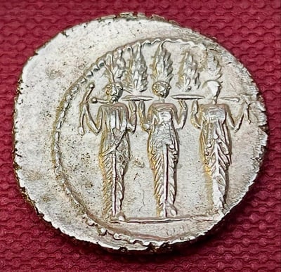 Hekate, Roman silver denarius of the Republic, as part of the cult statue of Diana Nemorensis.